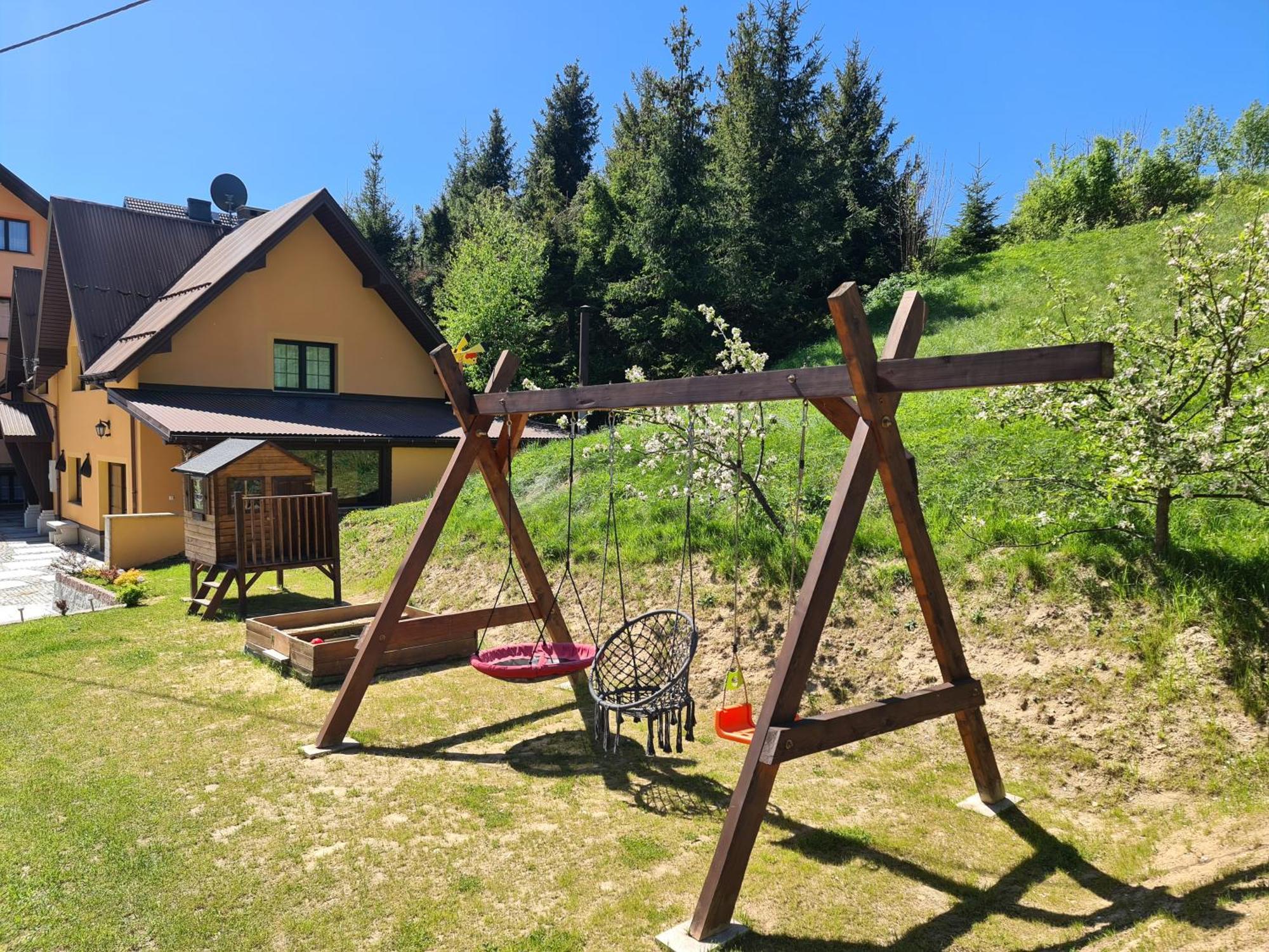 Pod Laskiem Krosnica  Kültér fotó